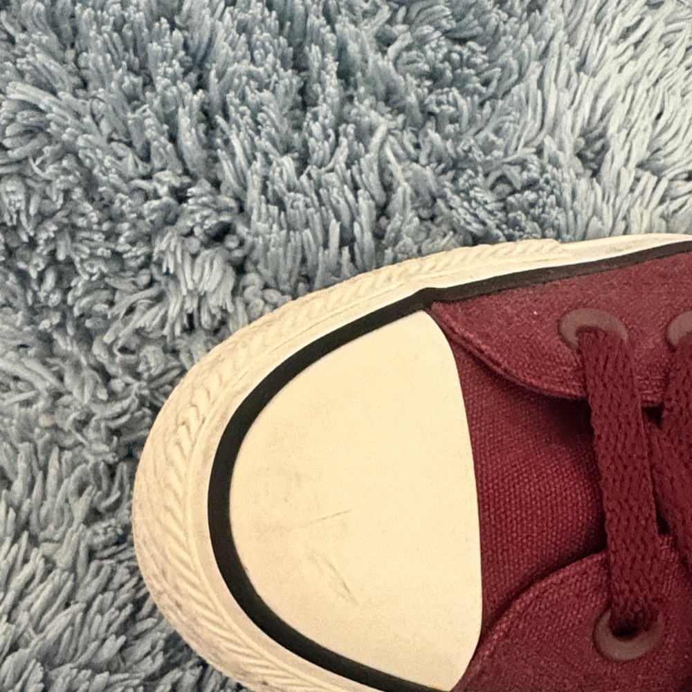 Converse Woman Maroon Sneakers - Picture 3 of 11